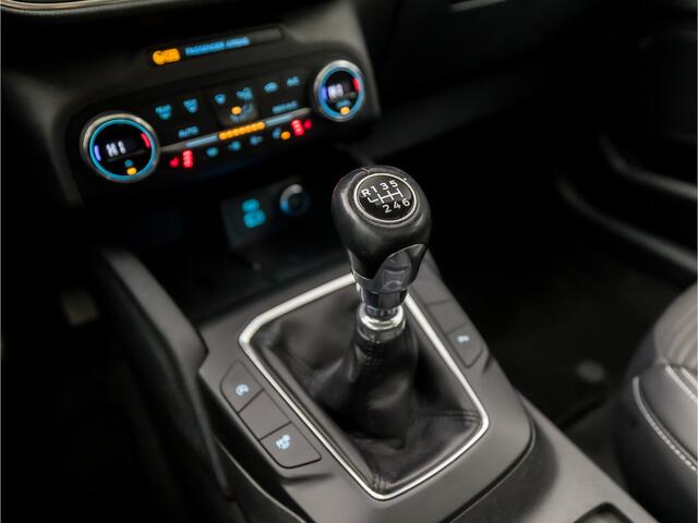 Ford KUGA 1.5 EcoBoost Titanium X (GROOT NAVI, APPLE CARPLAY, B&O, PANORAMADAK, WINTER PACK, STOELVERWARMING VOOR/ACHTER, LEDER, NIEUWE APK, NIEUWSTAAT)