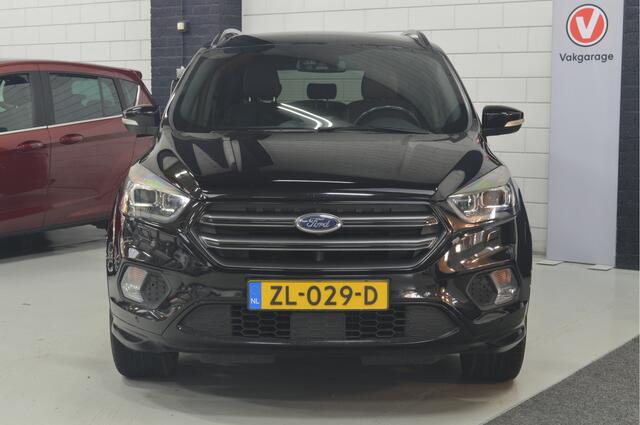 Ford KUGA 1.5 EcoBoost ST Line AWD // CLIMA // NAVI // CARPLAY // STUUR&STOELVERWARMING // TREKHAAK // 4x4 //