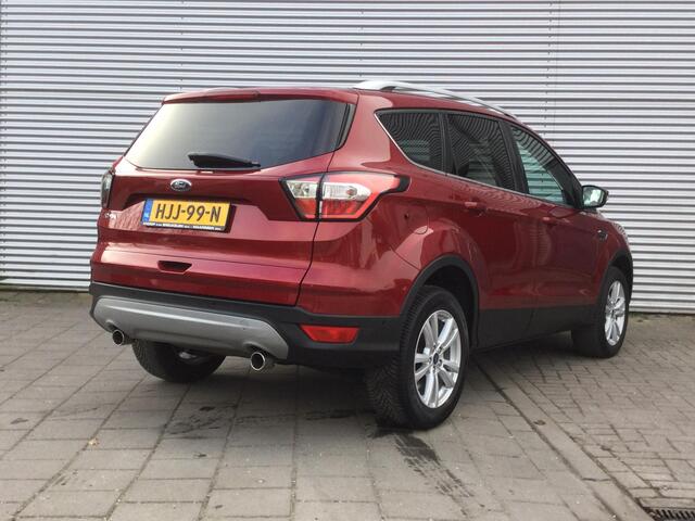 Ford KUGA 1.5 EcoBoost Titanium | Trekhaak | Stoelverwarming | PDC | Navi |