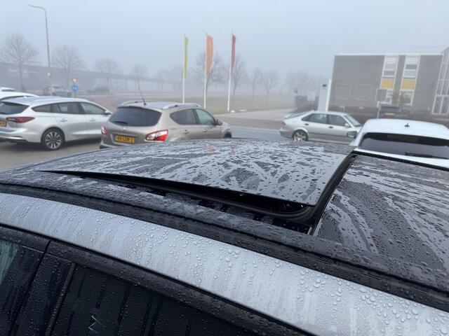 Ford KUGA 2.5 PHEV ST-Line 225pk | Winterpack | Panorama Dak | SYNC 3 Navigatie | Privacy Glass