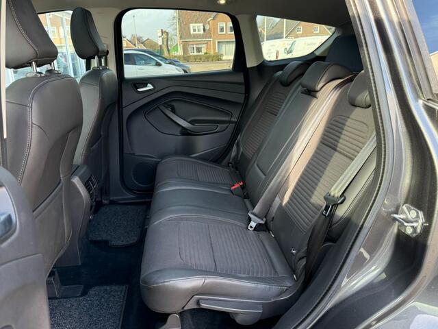 Ford KUGA 1.5 Titanium 4WD Automaat 182 PK I Schuif/kantel dak I Winterpakket I Carplay I Half leer