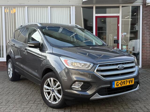Ford KUGA 1.5 Titanium 4WD Automaat 182 PK I Schuif/kantel dak I Winterpakket I Carplay I Half leer