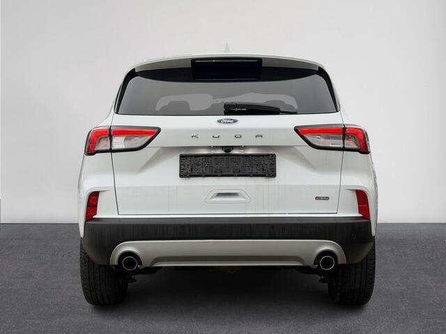 Ford KUGA 2.5 PHEV Titanium