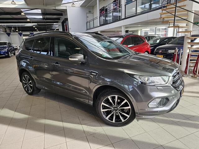 Ford KUGA 1.5 EcoBoost ST Line