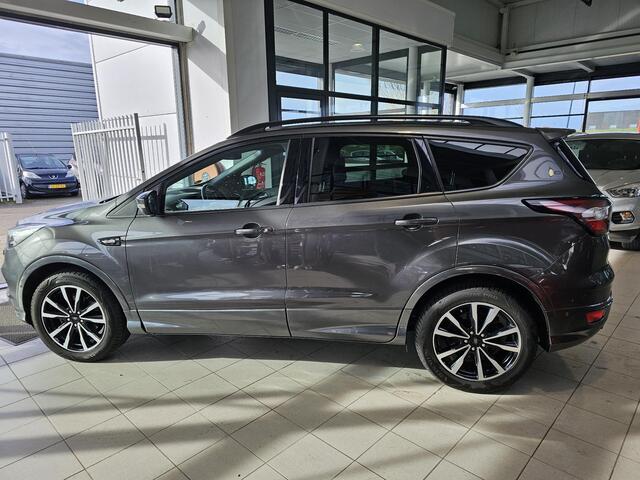 Ford KUGA 1.5 EcoBoost ST Line