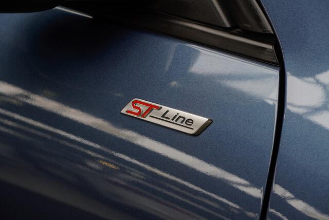 Ford KUGA 2.5 PHEV ST-Line X Panodak Leder Navi 360 ACC PDC Stuurverwarming Stoelverwarming voor & achter Climate LM velgen BTW auto !NIET KLAAR!