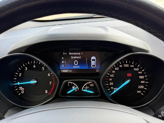 Ford KUGA 1.5 EcoBoost Titanium | NAP | Trekhaak | Navigatie | Climate Control | Cruise Control | Parkeersensoren | Lichtmetaal | BT-Telefoonfunctie |