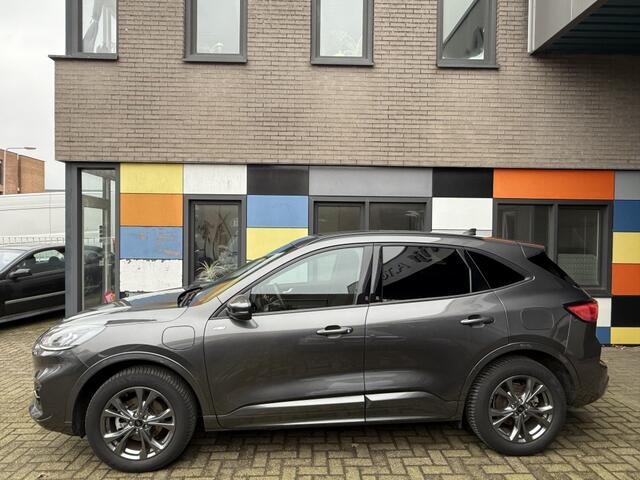 Ford KUGA 2.5 PHEV ST-Line