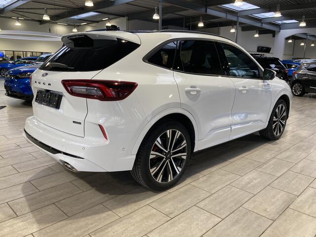 Ford KUGA 2.5 PHEV 243pk ST-Line X | Trekhaak | Pano | Winter Pack | Matrix LED | 20" | Adapt. Cruise | AGR |