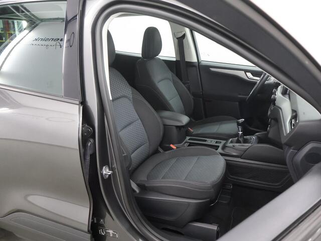 Ford KUGA 1.5 EcoBoost Trend | Airconditioning | Cruise Control | Navigatie | Trekhaak | Parkeersensoren |