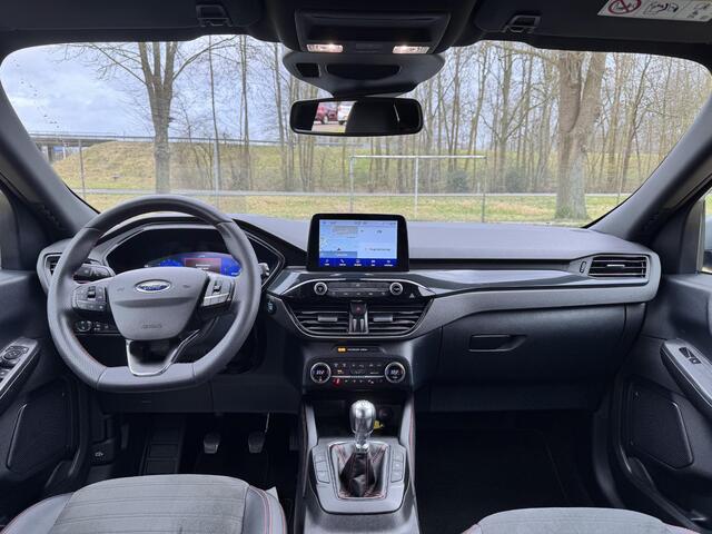 Ford KUGA 1.5 EB 150PK ST-Line X | TREKHAAK 1.800KG | WINTERPACK | BLIS | ADAP. CRUISE | LED MATRIX | HEADUP |