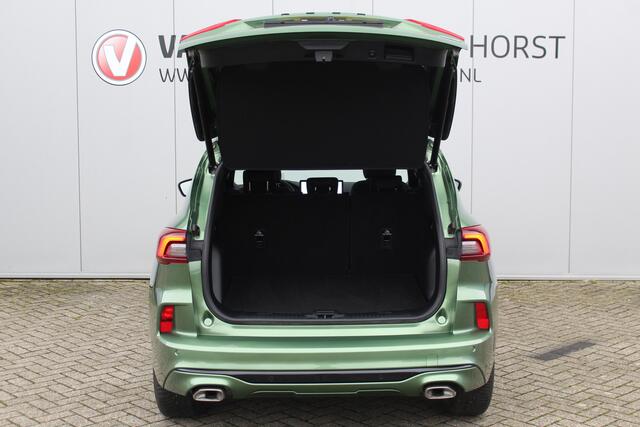 Ford KUGA 2.5-243pk PHEV ST-Line X. Trekgewicht 2.100kg. Nieuw Model ! Van ¤. 54.937,- voor ¤. 43.735,- Trekgewicht van 2.100kg ! Elektr. panodak., elektr. trekhaak, stoel-, stuur- en voorraamverw., 360gr. Camera, HUD, AppleCarplay/Androidauto, Elektr. verstelb. co