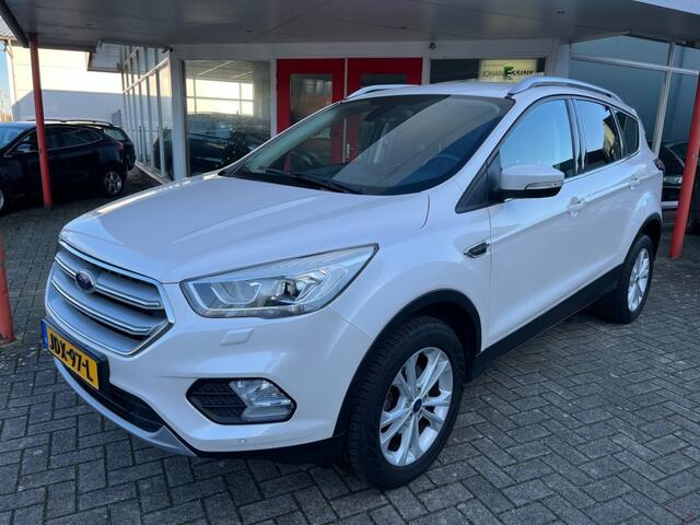 Ford KUGA 150PK EcoBoost Titanium parelmoer Trekhaak/Navi/PDC
