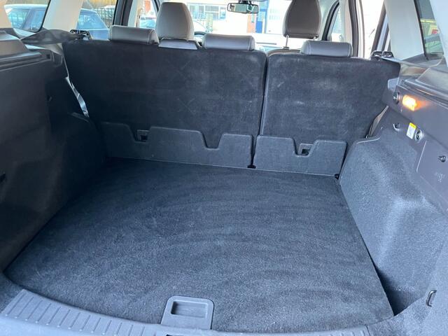 Ford KUGA 150PK EcoBoost Titanium parelmoer Trekhaak/Navi/PDC