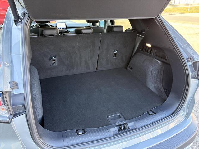 Ford KUGA 2.5 PHEV Titanium X | Winterpakket | BLIS | Elektrische achterklep | Trekhaak |