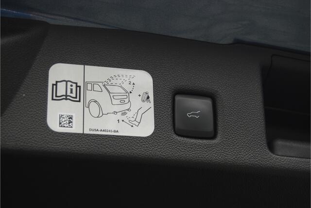 Ford KUGA 1.5 EcoBoost ST-Line X 150pk | ELEKTR. TREKHAAK | PANORAMADAK | WINTERPACK | ADAPT. CRUISE | LED.MATRIX | ELEKTR.KLEP