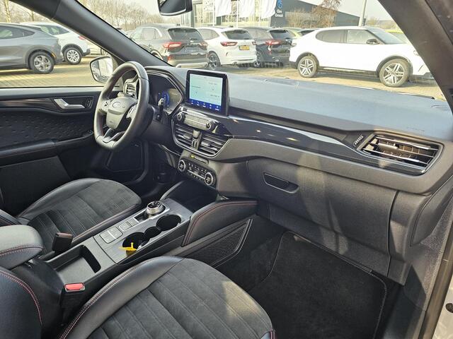 Ford KUGA 2.5 PHEV ST-Line X Half leder | Adaptieve cruise control | Full led | Dodehoekdetectie | Winterpack | Zéér nette auto!