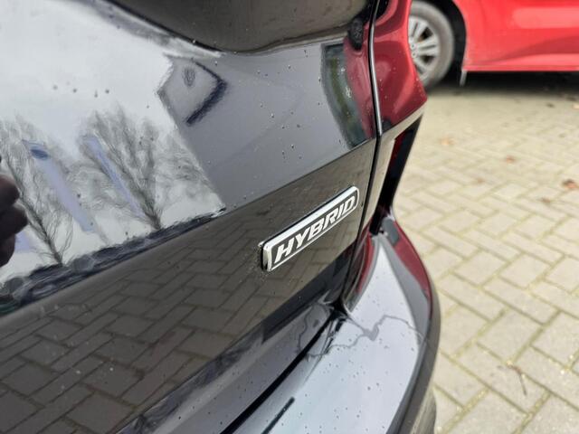 Ford KUGA 2.5 FHEV ST-Line 190pk | Winterpack | Achteruitrijcamera | SYNC 4 Navigatie | All Weatherbanden | Geen stekker nodig