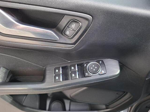 Ford KUGA 2.5 PHEV Titanium