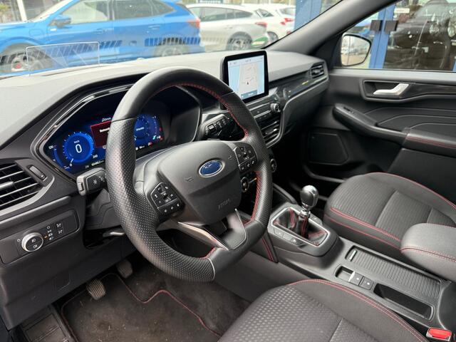 Ford KUGA 1.5 EcoBoost 150PK ST-Line | Trekhaak | Head-up | Adaptieve Cruise | Winterpack