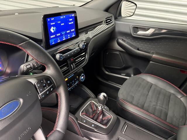 Ford KUGA 1.5 ECOB ST-LINE X/HEAD-UP/TREKH/STOEL STUUR VOORR VERW/ENZ