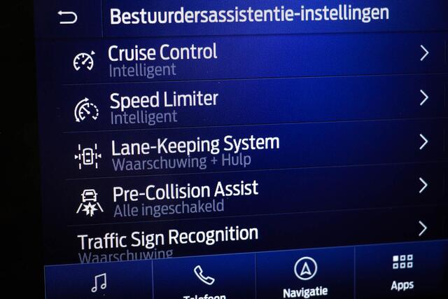 Ford KUGA 2.5 PHEV Titanium X | WINTER / DRIVER ASSISTANCE- PACK | B&O DAB | APPLE | STUURVERWARMING | CAMERA