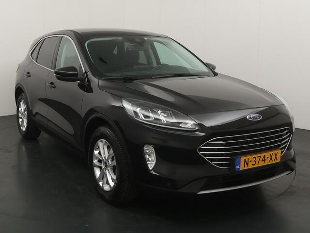 Ford KUGA 1.5 EcoBoost 150 pk Titanium | Trekhaak | LED | Winter Pack | Navi | Clima | Cruise | 100% dealer onderh.