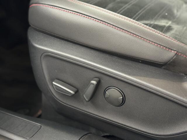 Ford KUGA 2.5 PHEV ST-Line X / Pano / B&O / HUD / Camera / Memory