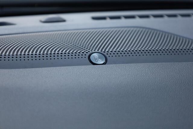 Ford KUGA 2.5 PHEV Titanium X B&O CAMERA DAB RUIT/STOEL/STUURVERWARMING CARPLAY ACC BLIS GSM-LADER 17"LMV ENZ.