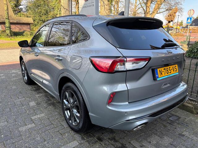 Ford KUGA 2.5 PHEV ST-Line