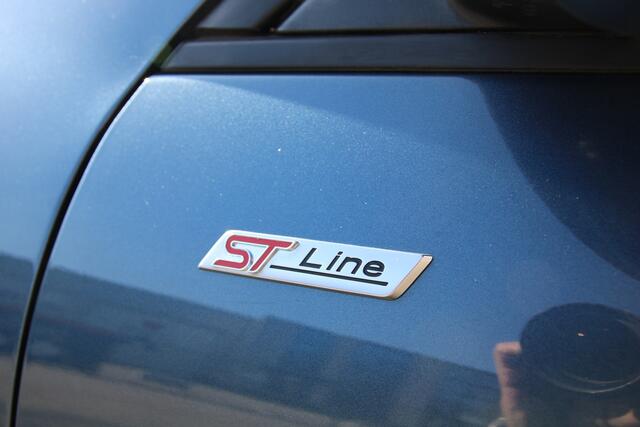 Ford KUGA 1.5 EcoBoost ST-Line X WINTER-PACK | TREKHAAK