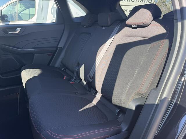 Ford KUGA 2.5 FHEV ST-Line | SCI | 190pk | Winterpack | Achteruitrijcamera | SYNC 4 Navigatie | All Weatherbanden | Geen stekker nodig