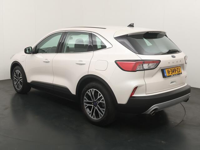 Ford KUGA 2.5 225PK PHEV Titanium | Elektr. Trekhaak | Cruise Control | 18-inch | Climate Control | Parkeer sens. v + a |