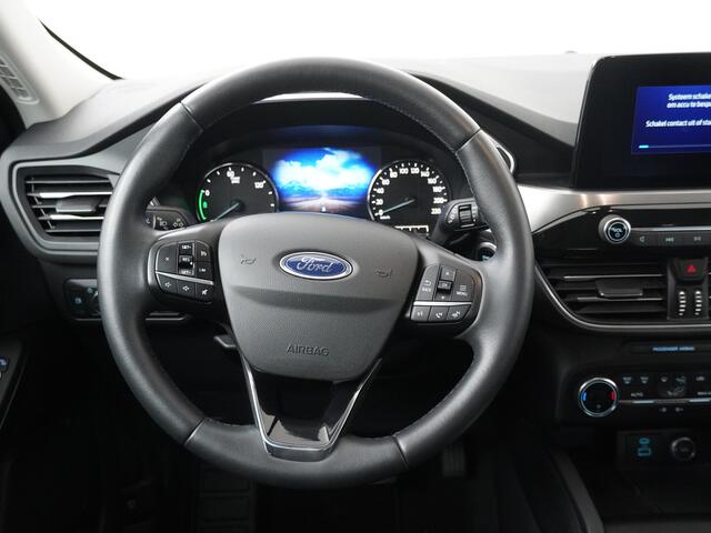 Ford KUGA 2.5 225PK PHEV Titanium | Elektr. Trekhaak | Cruise Control | 18-inch | Climate Control | Parkeer sens. v + a |