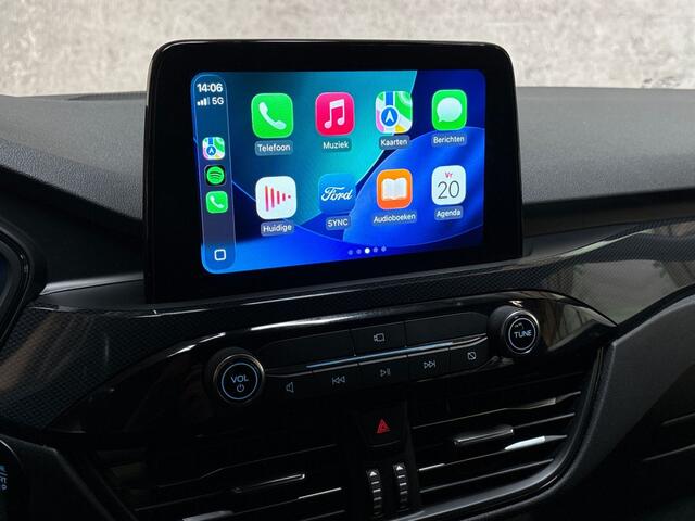 Ford KUGA 2.5 PHEV ST-Line X 225Pk Automaat (VIRTUAL COCKPIT, APPLE CARPLAY, GROOT NAVI, STUUR/STOELVERWARMING, CAMERA, ADAPTIVE CRUISE, GETINT GLAS, NIEUWSTAAT)