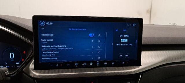 Ford KUGA 2.5 FHEV Titanium 190pk | Driver Assistance Pack | Wegklapbare Trekhaak | Geen stekker nodig | 1.600kg Trekgewicht | Michelin Cross Climate banden