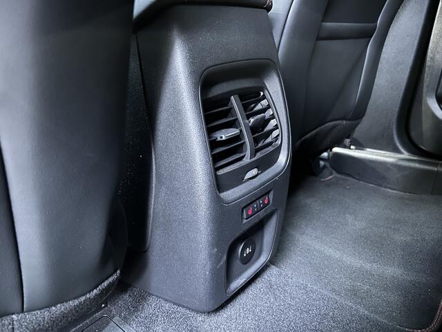 Ford KUGA ST-Line X 2.5 PHEV 243 pk | Matrix LED | Winter Pack | HUD | 360° Camera | B&O | Adapt. Cruise | All-season banden | Fabr. Gar. t/m 12-2028