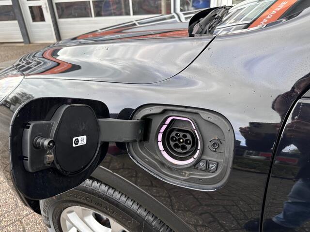 Ford KUGA 2.5 PHEV TITANIUM