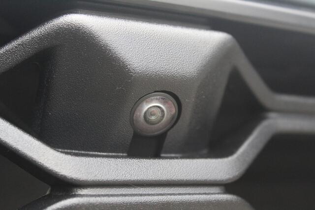 Ford KUGA 2.5 PHEV ST-Line X | Incl. 12 maanden garantie | Trekhaak | B&O audio | Achteruitrijcamera | Camera voor | Parkeersensoren | Cruise control | DAB | Elektrische kofferklep | Lichtmetalen velgen | Climate control | Bluetooth | Airco