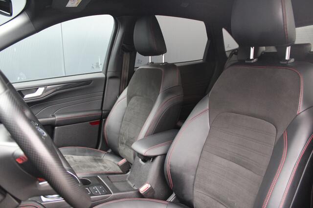 Ford KUGA 2.5 PHEV ST-Line X | Incl. 12 maanden garantie | Trekhaak | B&O audio | Achteruitrijcamera | Camera voor | Parkeersensoren | Cruise control | DAB | Elektrische kofferklep | Lichtmetalen velgen | Climate control | Bluetooth | Airco