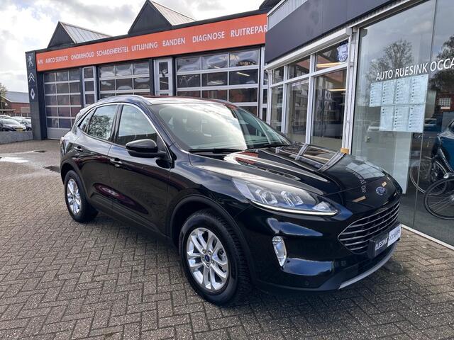 Ford KUGA 2.5 PHEV TITANIUM