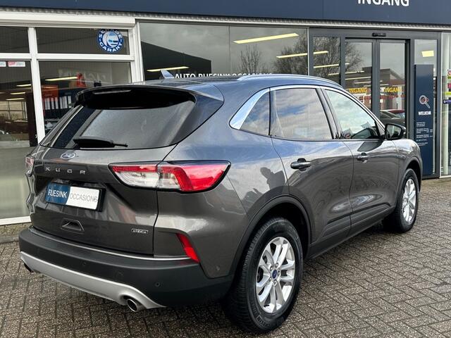 Ford KUGA 2.5 PHEV TITANIUM