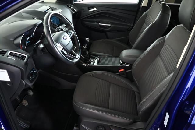 Ford KUGA 1.5 EcoBoost Titanium / Navi / Bi-Xenon / Navi / CarPlay / Camera