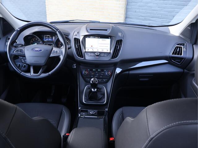 Ford KUGA 1.5 EcoBoost Titanium Trekhaak 1.800kg | CarPlay | Org. NL | Parkeerassistent