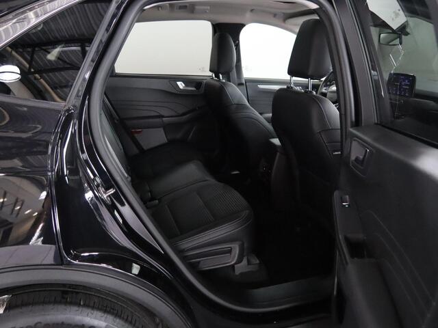 Ford KUGA 2.5 PHEV Titanium X | Trekhaak | Panoramadak | Winterpakket | Head-Up | Cruise Control Adaptief | B&O | Naviagtie | Climate Control |