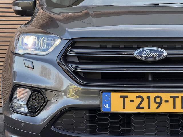 Ford KUGA 1.5 EcoBoost ST Line Panodak / Camera / Trekhaak / Clima / Winterpakket!