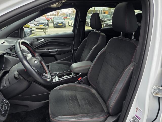 Ford KUGA 1.5 EcoBoost ST Line + SONY SOUND + PANO DAK + CAMERA + STUURVERW. + XENON