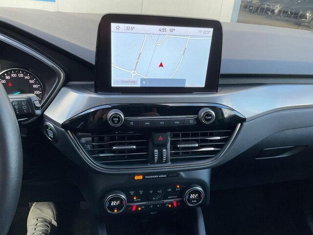 Ford KUGA 2.5 Plug-in Hybrid Titanium | 225 PK | Winterpack | 18 inch velgen | Navigatie | Dealer onderhouden