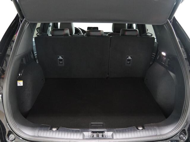 Ford KUGA 2.5 PHEV ST-Line X | Elek. Trekhaak | Winterpakket | Cruise Control Adaptief | HUD | Parkeercamera | Navigatie | Climate Control | Apple Carplay/Android Auto | Keyless Entry/Go |