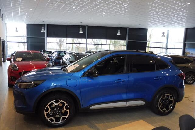 Ford KUGA 2.5 PHEV Active X Panoramadak Trekhaak bomvol nw 57.000,- garantie tot 2029